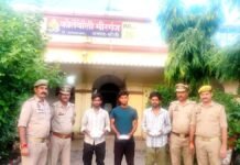 UP: मीरगंज पुलिस ने छिनैती के तीन आरोपियों को पकड़ा, दो को पहले ही भेज चुकी है जेल
