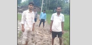 UP: आजादी के 78 साल बाद भी आदिम युग में जीने को मजबूर! मिर्ज़ापुर के इस गाँव का सच देख हिल जाएंगे आप