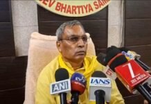 UP: P से पहली बार, D से दूसरी बार, A से अबकी हारेंगे- PDA पर ओमप्रकाश राजभर का अखिलेश पर तीखा हमला