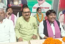 बलिया में सपा की मासिक बैठक, बाढ़ और अपराध समेत 2027 चुनाव की तैयारियों पर मंथन