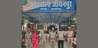 UP: ज्वेलर्स की दुकान पर आभूषण देखने के बहाने चोरी, पुरुष और महिला आरोपी गिरफ्तार, तीन नाक की कील बरामद