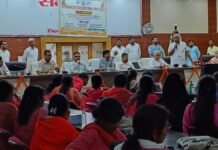 UP: आंगनबाड़ी कार्यकत्रियों का मानदेय बढ़कर 12 हजार, सहायिकाओं को मिलेंगे 6 हजार रुपये