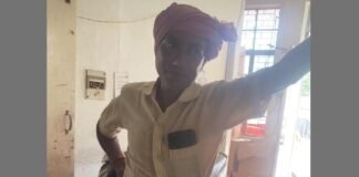 जौनपुर में शराब के नशे में लाइनमैन का ‘हाई-वोल्टेज ड्रामा’, वीडियो वायरल जिम्मेदार अधिकारियों ने दिया जांच का आदेश