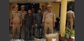 बांदा में चोरी का 12 घंटे में खुलासा, दो आरोपी गिरफ्तार, गेहूं-चना समेत नकदी बरामद
