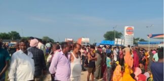 मिर्जापुर में शौच कर लौट रहे साइकिल सवार छात्र सहित दो को ट्रक ने कुचला, मौके पर मौत, आक्रोशित लोगों ने किया हाई-वे जाम
