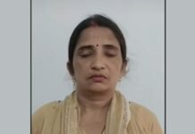 UP: दबंगों ने व्यापारी और बेटे को पीटा, नकदी-मोबाइल छीना, जातिसूचक शब्द कहने और जबरन समझौते का दबाव बनाने का आरोप