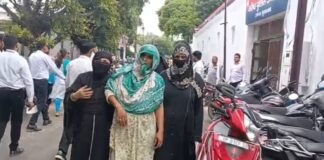 UP: मैनाठेर में महिला ने दबंगों पर लगाया घर में घुसकर मारपीट और छेड़छाड़ का आरोप,
