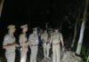 UP: बिजनौर में पति-पत्नी की मौत का खुलासा, पत्नी की गला घोंटकर हत्या के बाद पति ने पेड़ से लटककर दी जान