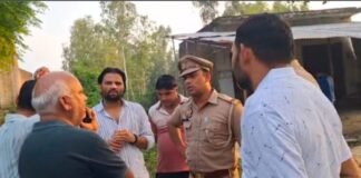UP: शिक्षक की गोली मारकर स्कूल के सामने दिनदहाड़े की हत्या, गोलीकांड से मच गया हड़कंप