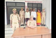 UP: न्यायालय से जारी वारंट पर चकरघट्टा पुलिस ने तीन वारंटियों को किया गिरफ्तार