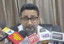 UP: विपक्ष को नींद नहीं आ रही, 2027 में भी दाल नहीं गलेगी”, दानिश आजाद का अखिलेश पर तीखा तंज, UCC पर दी नसीहत