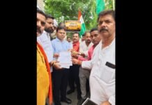UP: यूजीसी व्यवस्था में बदलाव के विरोध में प्रदर्शन, आरक्षण प्रावधानों में संशोधन की मांग