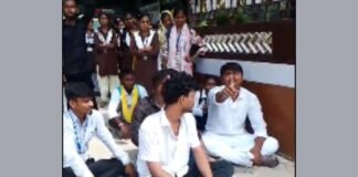 ‘रिजल्ट खराब कर दूंगा, करियर नहीं बचने दूंगा…’, मिर्जापुर में प्राचार्य पर छात्रों ने लगाए गंभीर आरोप