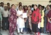 UP: NHM संविदा कर्मचारियों ने खोला मोर्चा, 8 अक्टूबर से कार्य बहिष्कार, 12 से लखनऊ में अनिश्चितकालीन आंदोलन