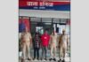 UP: चंदौली में गोवंश तस्करी पर पुलिस का शिकंजा, दो युवक गिरफ्तार, दो गोवंश समेत बाइक-मोबाइल बरामद