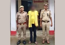 UP: विवाहिता और तीन वर्षीय बच्चे को बहला-फुसलाकर ले जाने के मामले में आरोपी गिरफ्तार