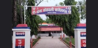UP: गिरवी का पूरा पैसा चुकाने के बाद भी जेवर नहीं लौटाने का आरोप, पांच दिन बाद भी कार्रवाई नहीं