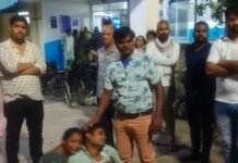 Amethi: अस्पताल में महिला की मौत पर हंगामा, परिजनों ने लगाया इलाज में लापरवाही का आरोप