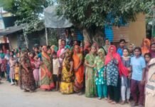 Bareilly में स्कूल बस पकड़ने जा रहे 14 वर्षीय छात्र को ट्रैक्टर-ट्रॉली ने कुचला, मौके पर मौत