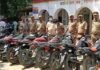 Bahraich में मुठभेड़ के बाद फरार दो शातिर वाहन चोर गिरफ्तार, 12 चोरी की बाइक बरामद
