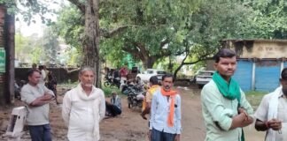 UP: बांदा में सड़क हादसे में ई-रिक्शा चालक की मौत, चार बच्चों के सिर से उठा पिता का साया