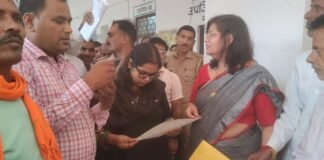 Bareilly: अतिवृष्टि से कच्चे मकान ढहे, फसलें बर्बाद, राहत और मुआवजे की मांग