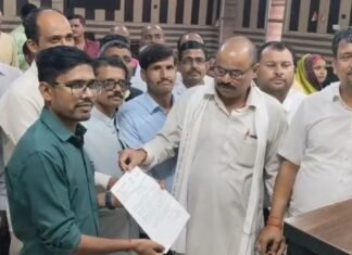 Gonda में फसल नुकसान पर कांग्रेस का प्रदर्शन, किसानों को 84 हजार रुपये प्रति एकड़ मुआवजे देने की मांग
