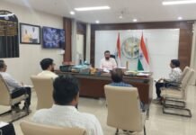 Mathura में सफाई व्यवस्था पर नगर आयुक्त का सख्त एक्शन, सुबह 9 बजे तक हर GVP प्वाइंट की सफाई अनिवार्य