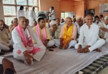 Mathura: महापंचायत कर सामाजिक कुरीतियों पर रोक लगाने का लिया संकल्प