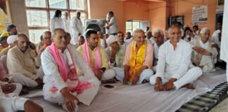 Mathura: महापंचायत कर सामाजिक कुरीतियों पर रोक लगाने का लिया संकल्प