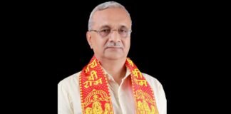 Mathura: 25 दिनों से शहर से गायब मेयर साहब, नगर निगम का हाल बेहाल