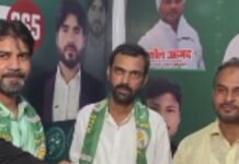 Jaunpur में गरमाई सियासत, नायाब अहमद ने 2027 को लेकर खोला मोर्चा, मस्जिद ध्वस्तीकरण के मुद्दे पर सरकार पर बरसे