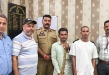 खरगोन पुलिस की तत्परता से जम्मू में मिले युवक को मिला परिवार का साथ, हर तरफ हो रही तारीफ