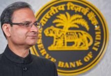 रुपये को संभालने के लिए RBI का बड़ा प्लान, गवर्नर संजय मल्होत्रा बोले- हर जरूरी कदम उठाने को तैयार