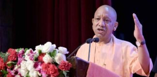 रील के लाइक्स नहीं, रियल लाइफ में आगे बढ़ने का रास्ता दिखाती हैं किताबें : मुख्यमंत्री योगी आदित्यनाथ