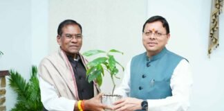 मुख्यमंत्री पुष्कर सिंह धामी से सांसद फग्गन सिंह कुलस्ते ने की शिष्टाचार भेंट