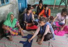 नवरात्र विशेष-6: झांसी की वंदना ने सुई-धागे से लिखी आत्मनिर्भरता की कहानी