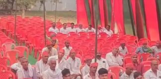 कन्नौज में PDA सम्मेलन में खाली रहीं कुर्सियां, अखिलेश यादव ने भंग की सपा जिला इकाई