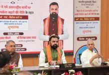 बिहार के 22 जिलों के बाढ़ प्रभावित किसानों को राहत, खेतों से बालू-गाद हटाने के लिए मिलेंगे ₹18 हजार प्रति हेक्टेयर