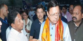 मुख्यमंत्री ने सुनीं जनसमस्याएं, अधिकारियों को दिए त्वरित समाधान के निर्देश।
