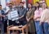 चंडीगढ़ के फार्मा कारोबारी का दिवाली गिफ्ट, 4 कर्मचारियों को दी कारें; एक और कार जीतने का मौका
