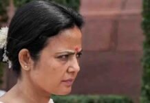 महुआ मोइत्रा को सुप्रीम कोर्ट से झटका, AIF और FPI के असली मालिकों की जानकारी सार्वजनिक करने की मांग खारिज