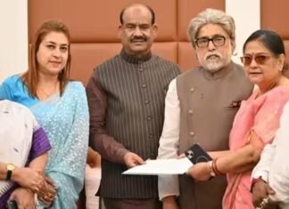 TMC के 20 बागी सांसदों को स्पीकर का जवाब देने के लिए 20 अक्टूबर तक का समय, अभिषेक बनर्जी की याचिका पर नजर