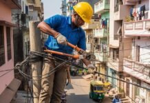 बिजली विभाग के आउटसोर्स कर्मचारियों को राहत, फिट रहने पर 60 साल तक कर सकेंगे नौकरी