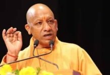 योगी सरकार का बड़ा फैसला: हिंसक सत्ता परिवर्तन की मांग करने वालों को नहीं मिलेगी सरकारी नौकरी?