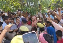 संतकबीरनगर: चर्चित पहलवान साधु यादव समेत 41 पर केस, कलेक्ट्रेट में तोड़फोड़ का आरोप