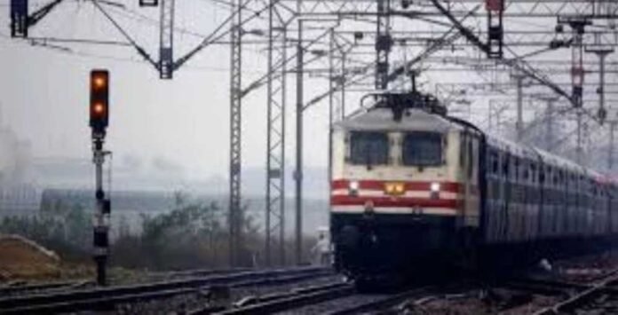 Rail_01.jpg