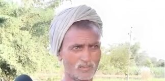 UP: गोण्डा में बाढ़ को लेकर पूर्व मंत्री के बयान पर भड़के ग्रामीण, बोले- गांव आकर देखें हालात