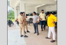 ‘जनता की आवाज नहीं दबाई जा सकती’… CEC ज्ञानेश कुमार के खिलाफ प्रदर्शन को लेकर बोले सपा नेता दिग्विजय सिंह