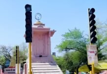 UP: रायबरेली में लाखों के ट्रैफिक सिग्नल बने शोपीस, 3 साल से नहीं सुधरी व्यवस्था
